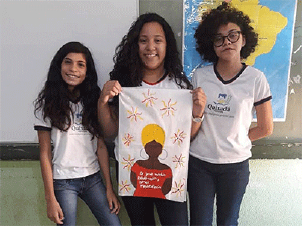 Respeito &agrave; diversidade &eacute; tema de oficinas em escolas rurais