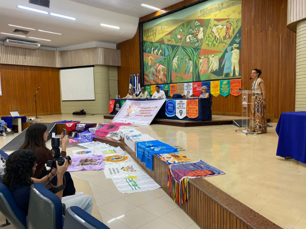 Lan&ccedil;amento do Projeto Bara&uacute;nas dos Sert&otilde;es re&uacute;ne organiza&ccedil;&otilde;es sociais, MDA e UFRPE