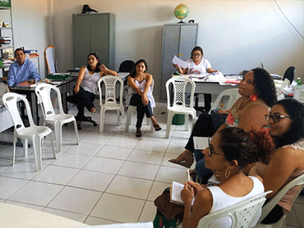 Reuni&otilde;es com Secretarias de Educa&ccedil;&atilde;o iniciam campanha contra bullying nas escolas