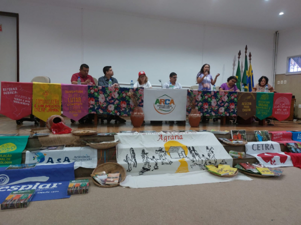 Plen&aacute;ria discute sobre pol&iacute;ticas estaduais de agroecologia